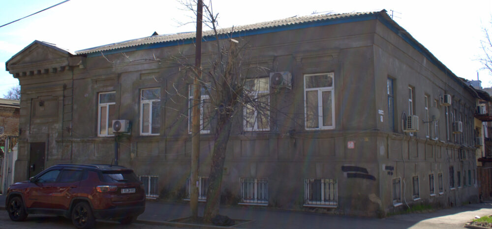 Дом № 7/1 по Ереванской улице
